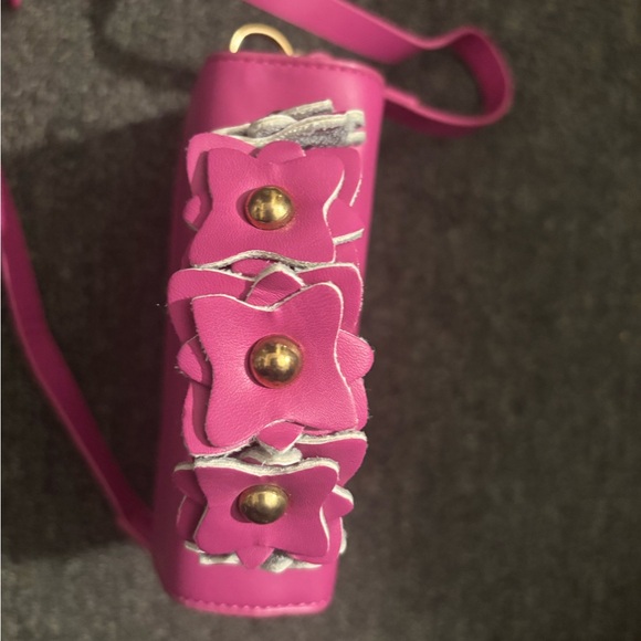 Floral shape handle Pink Women's Handbag Crossbody Bag with one belt: 17*13cm - Picture 3 of 4